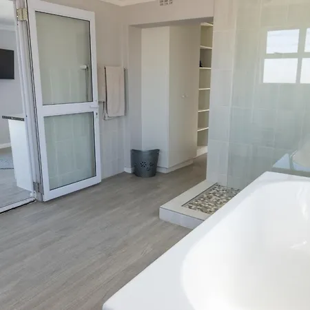 House 12 Beach Club Hermanus Buitenkant foto