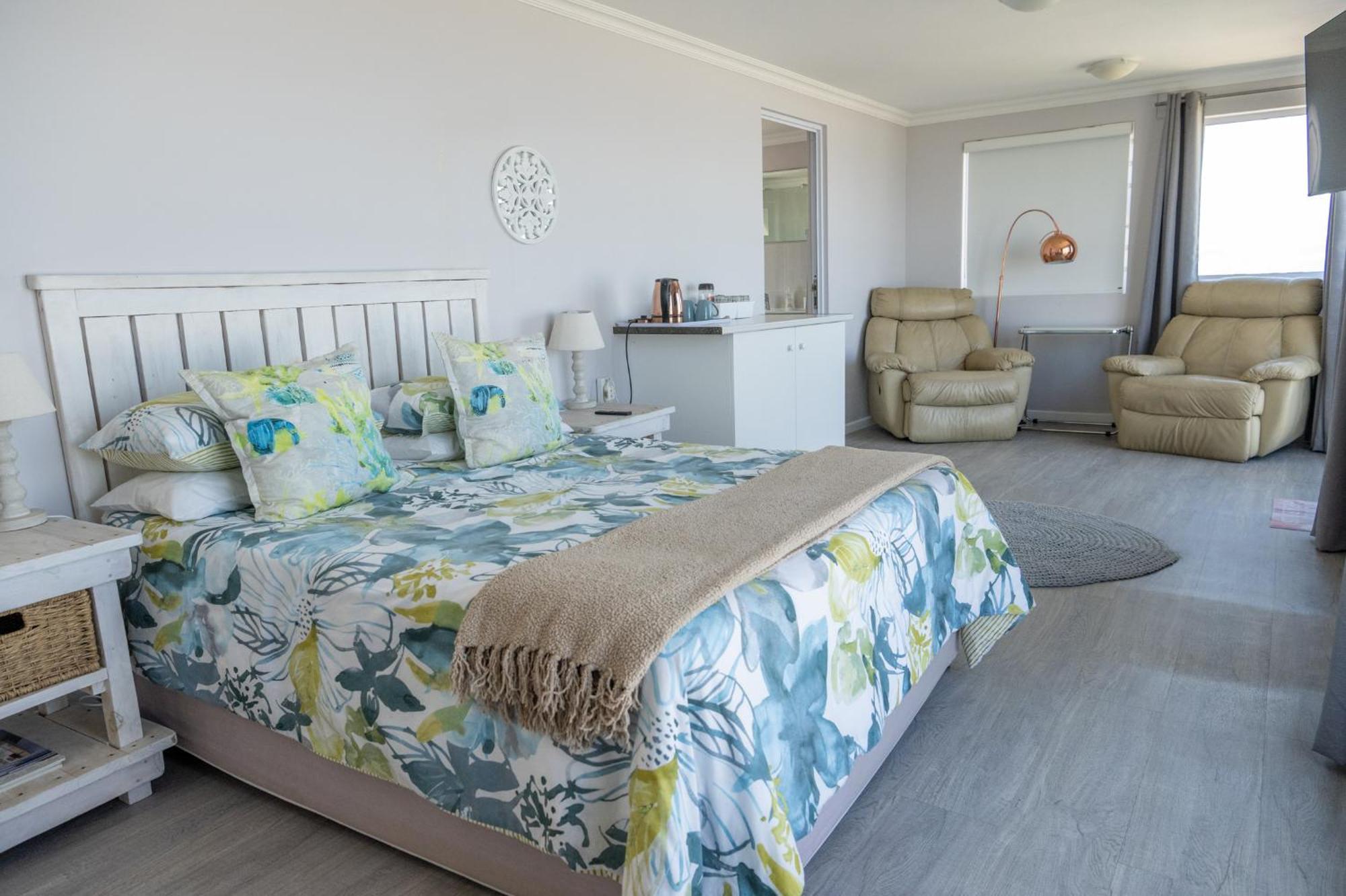 House 12 Club Hermanus